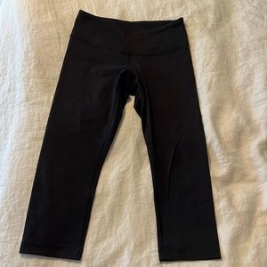 Lululemon Wunder Train black leggings, gently worn. Size 6.